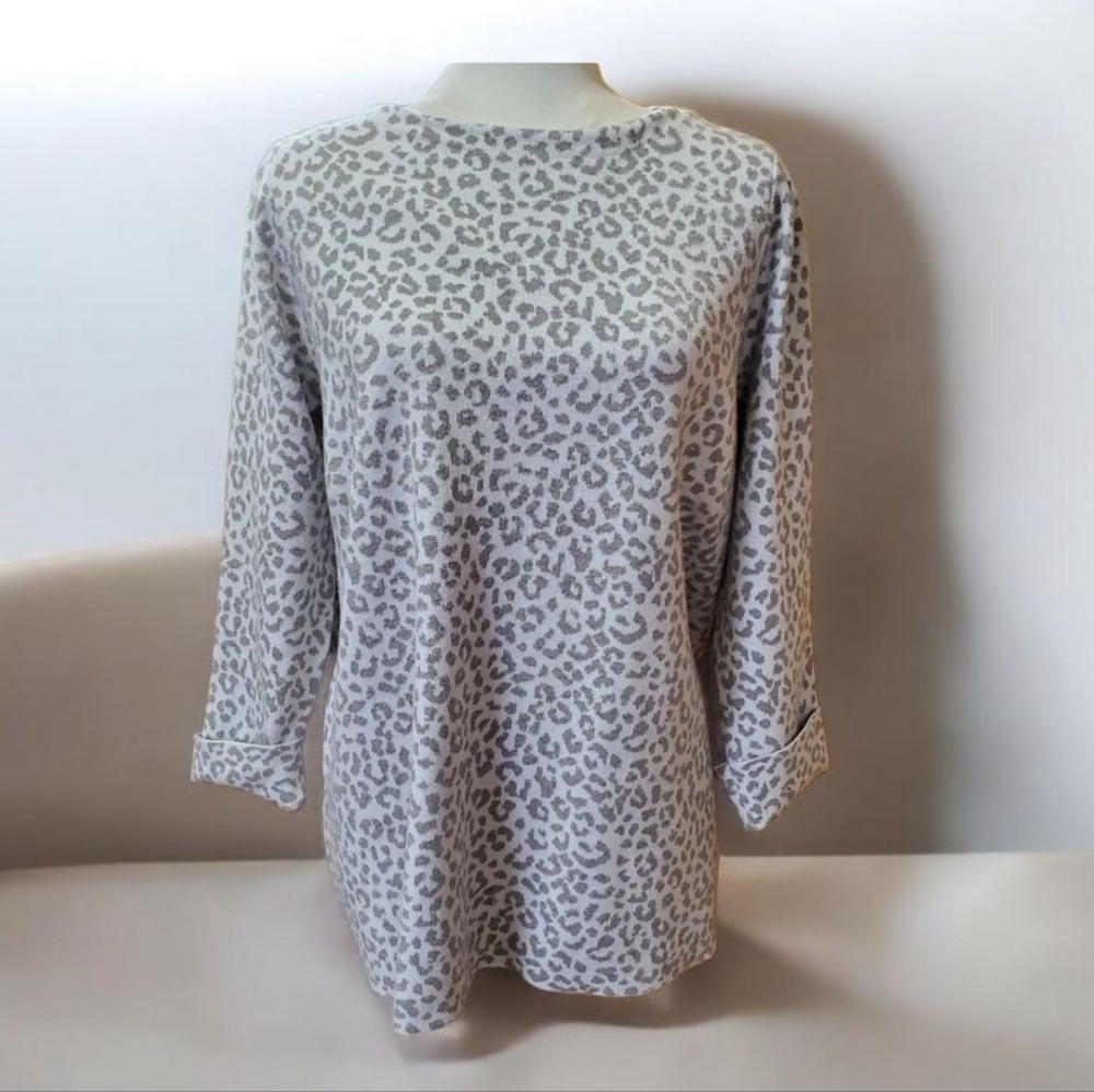 Cynthia Rowley Leopard Print Sweater cuffed sleeves size 1X